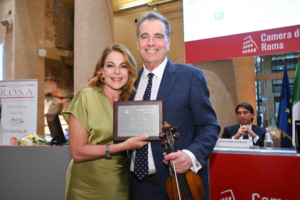 Claudia Gerini con Robert Mc Duffie